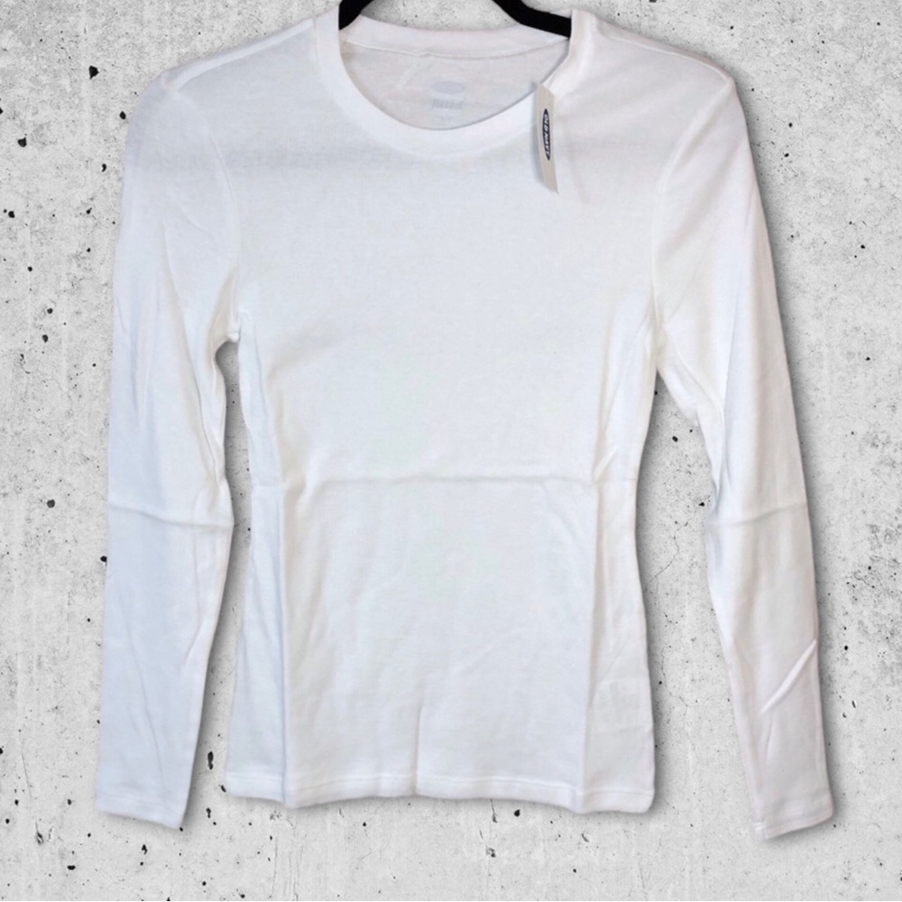 Old Navy • basic long sleeve